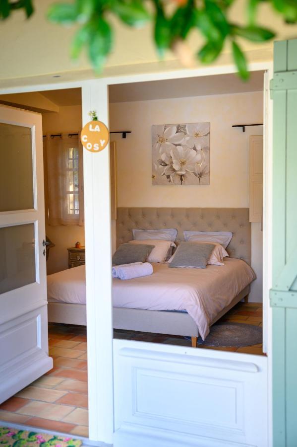 Le Mas de la Source Bed and Breakfast Mougins Exterior foto