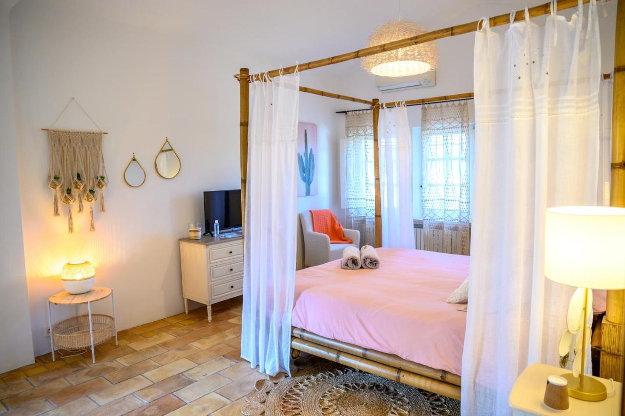 Le Mas de la Source Bed and Breakfast Mougins Exterior foto