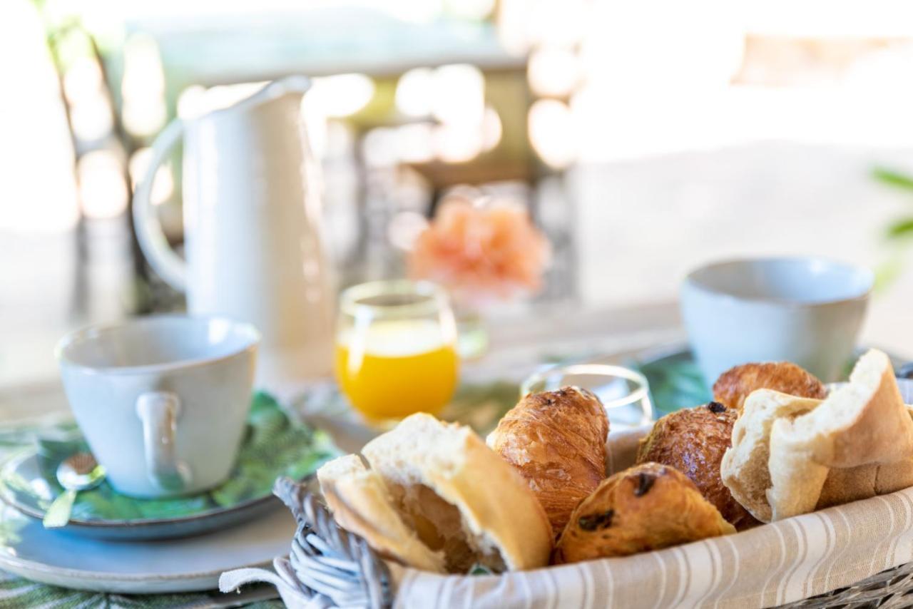 Le Mas de la Source Bed and Breakfast Mougins Exterior foto